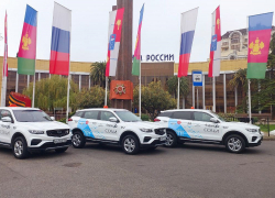 Специальную символику нанесли  на такси в Сочи