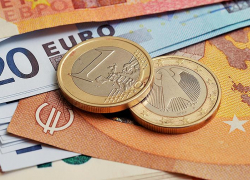 Курс евро снова растёт