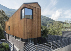 Стиль узких японских домов перенял Сочи из-за нехватки земли