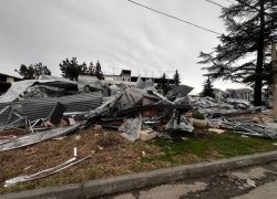 В Сочи снесли постройки на базе отдыха «Эльбрус»