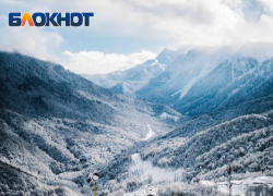 Двухметровыми сугробами завалило горы Сочи перед Новым годом