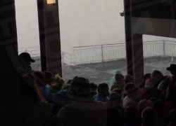 На горнолыжных курортах Сочи закрыли часть подъёмников из-за стихии