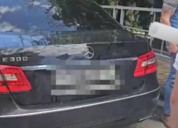 В Сочи сотрудники полиции остановили нетрезвого туриста, который перевозил запрещённые вещества 