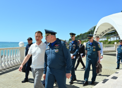 Губернатор Кубани и глава МЧС РФ провели обсуждение вопросов обеспечения безопасности в Сочи