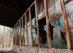 Частный дом пострадал после массированной атаки на Сочи