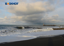 Море у берегов Сочи резко остыло