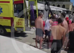 Турист ожил через полтора часа после остановки сердца на пляже в Сочи