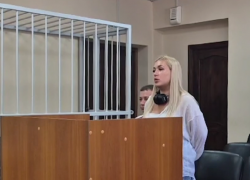 Штраф в 30 тысяч получила девушка, записавшую видео на фоне горящей нефтебазы в Сочи
