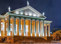 В Зимнем Театре Сочи состоится первый в России оперный перформанс «ОПЕРА ДЕЛЬ АРТЕ»