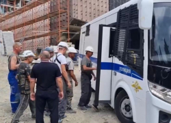 Полиция устроила облаву на мигрантов-нелегалов в Сочи