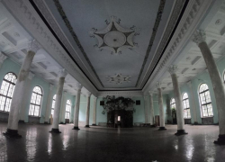 В 2024 году откроют два заброшенных санатория в Абхазии