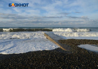 Мэр Сочи заявил, что внимательно следит за ценами на городских пляжах