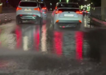 Лужа стала причиной огромной пробки на федеральной трассе в Сочи