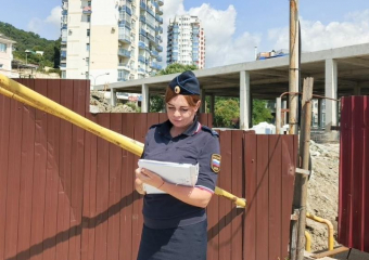 Из-за ошибки строителей жительнице Сочи пришлось снести свой дом