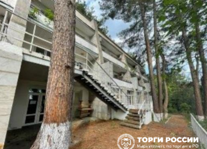 В Сочи выставили на продажу здание закрытого санатория «Лазана»