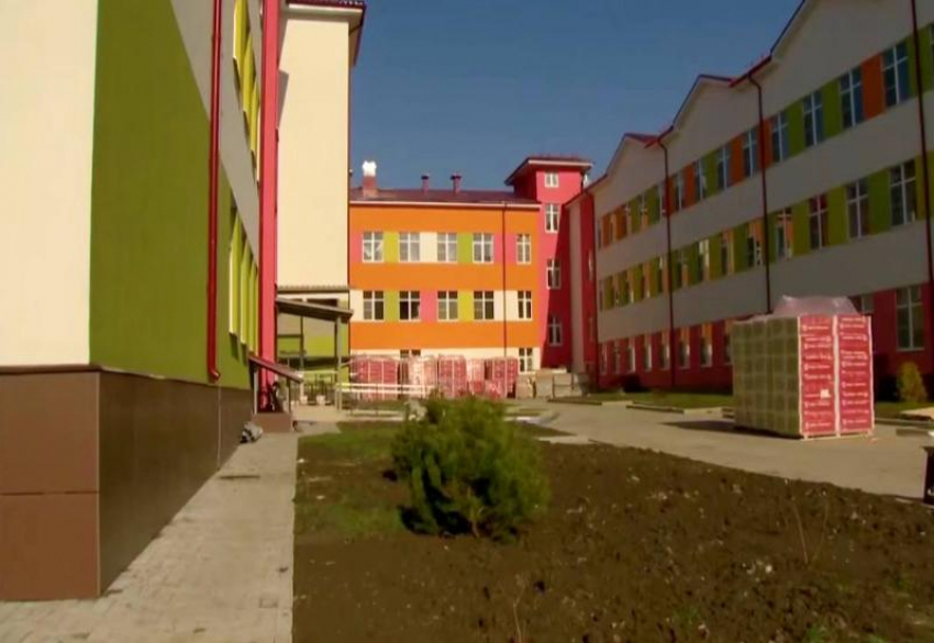 Новую школу на 1100 мест скоро откроют в Сочи