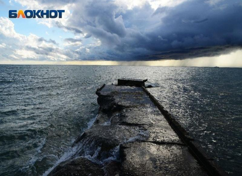 В Сочи закрыли уголовное дело о гибели унесенных в Черное море туристов