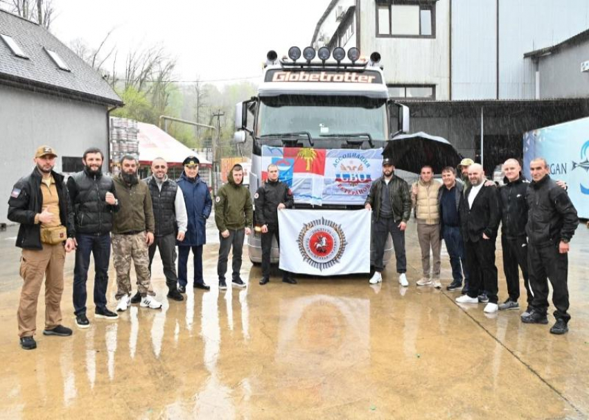 В пострадавший от наводнения Дагестан направили 20 тонн гуманитарной помощи из Сочи