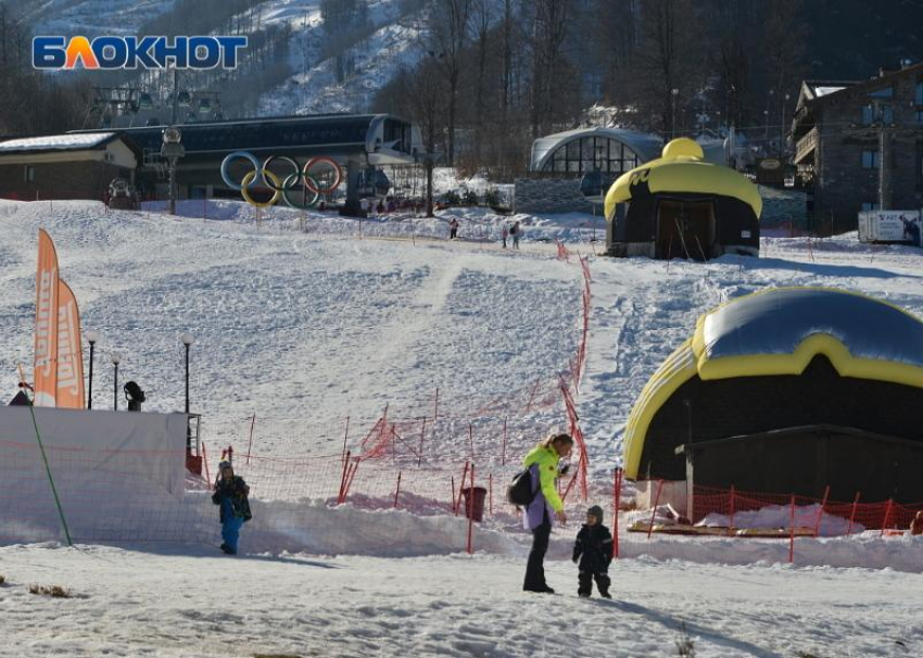 Известны примерные даты старта зимнего сезона на горнолыжных курортах Сочи