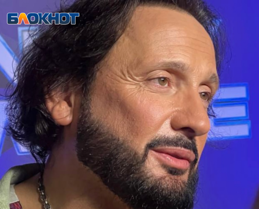 Нейросеть помогла Стасу Михайлову создать новую песню