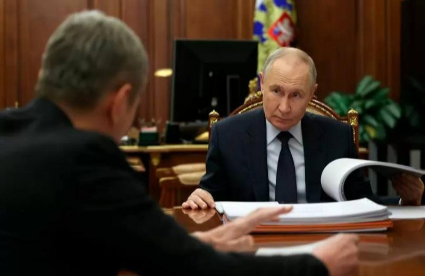 Александр Ткачев попросил у Владимира Путина денег на дороги, которые соединят Сочи с курортами Кавказа