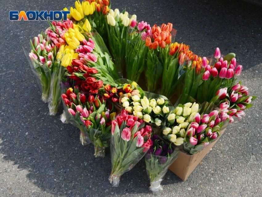 78 тонн цветов к 8 марта отправили через аэропорт Сочи 
