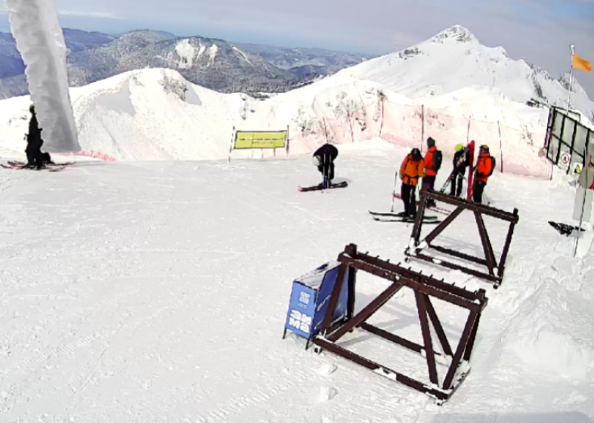 17 сантиметров свежего снега за сутки выпало в горах Сочи