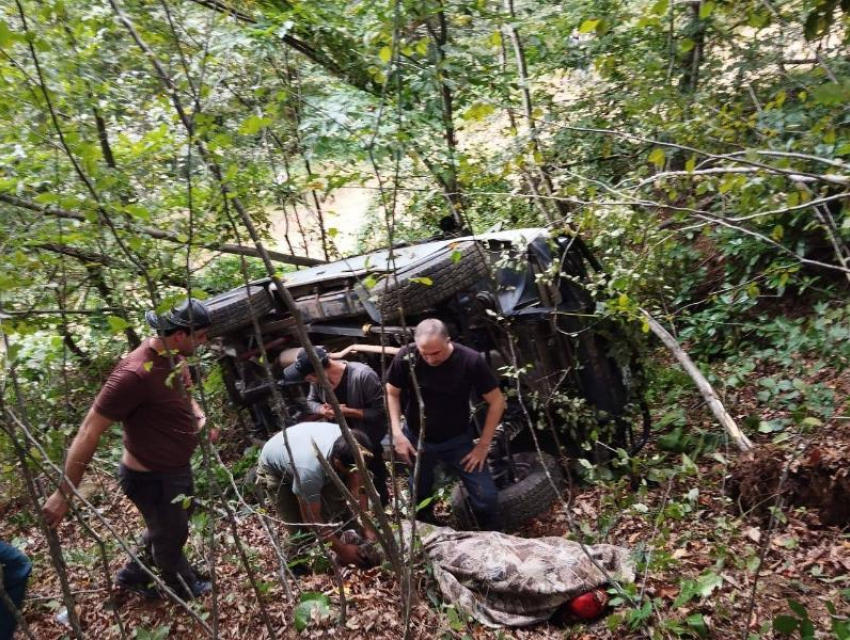  В Сочи переведут россиян, которые сорвались на экскурсионном автобусе в пропасть в Абхазии