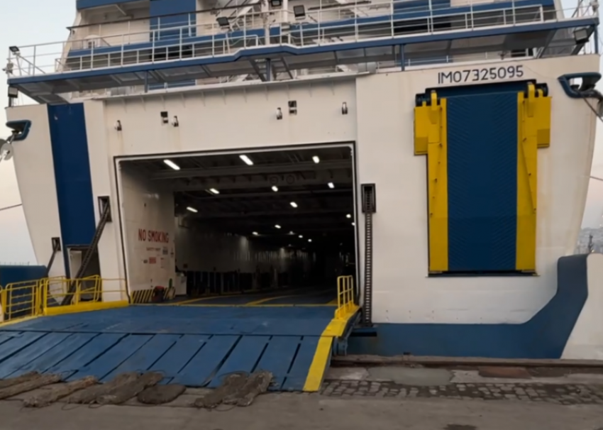 В Грузию пришлось ехать пассажирам парома «Трабзон-Сочи», чтобы вернуться домой