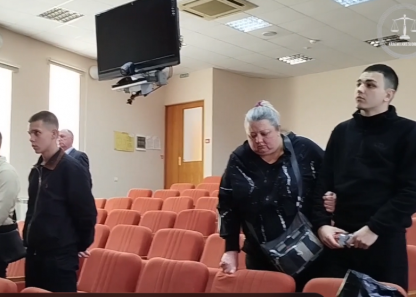  В воспитательную колонию отправились два подростка из Сочи, решившие заработать на закладках