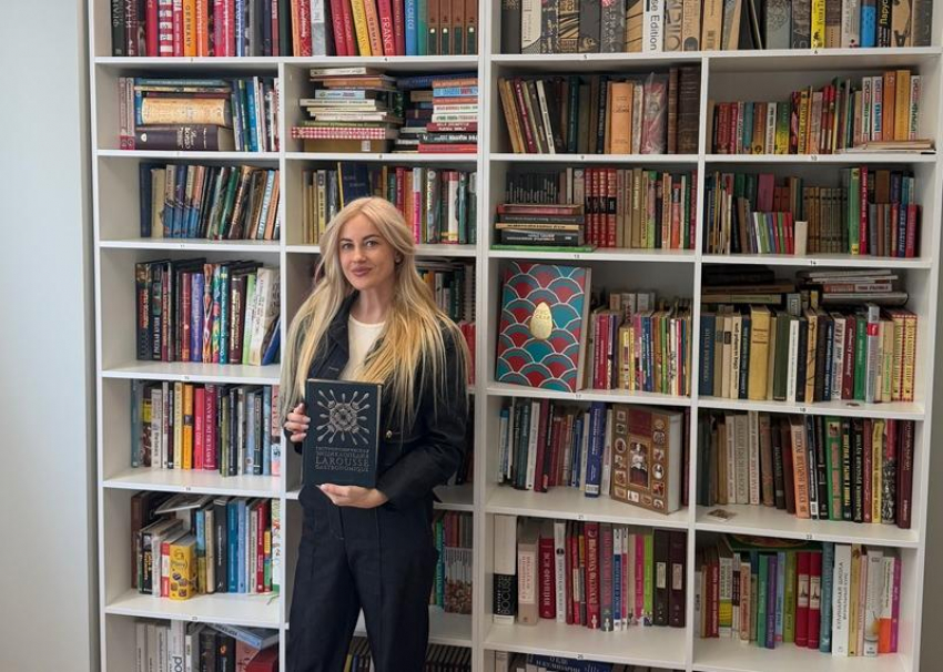  Жительница Сочи вошла в Книгу рекордов России с коллекцией кулинарных изданий 