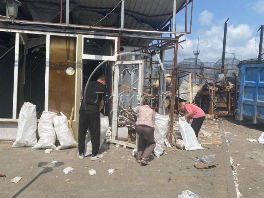 Компания, снимавшая видео на фоне горящей нефтебазы в Сочи, помогла устранять последствия