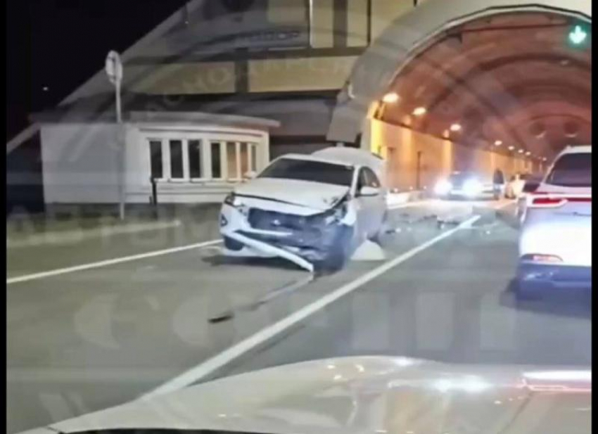 На трассе Адлер — Красная Поляна сбили корову