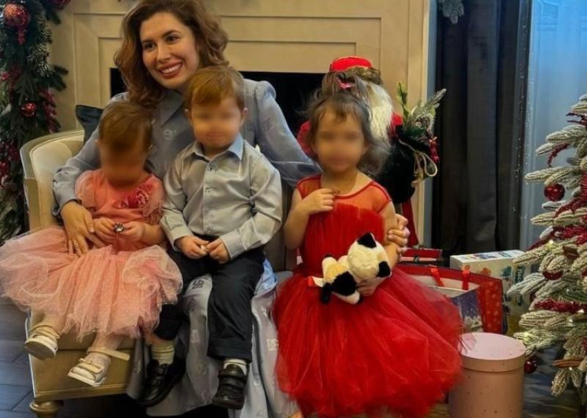 Жена экс-мэра Сочи пыталась объявить голодовку, после того, как в камеру не пустили малолетних детей