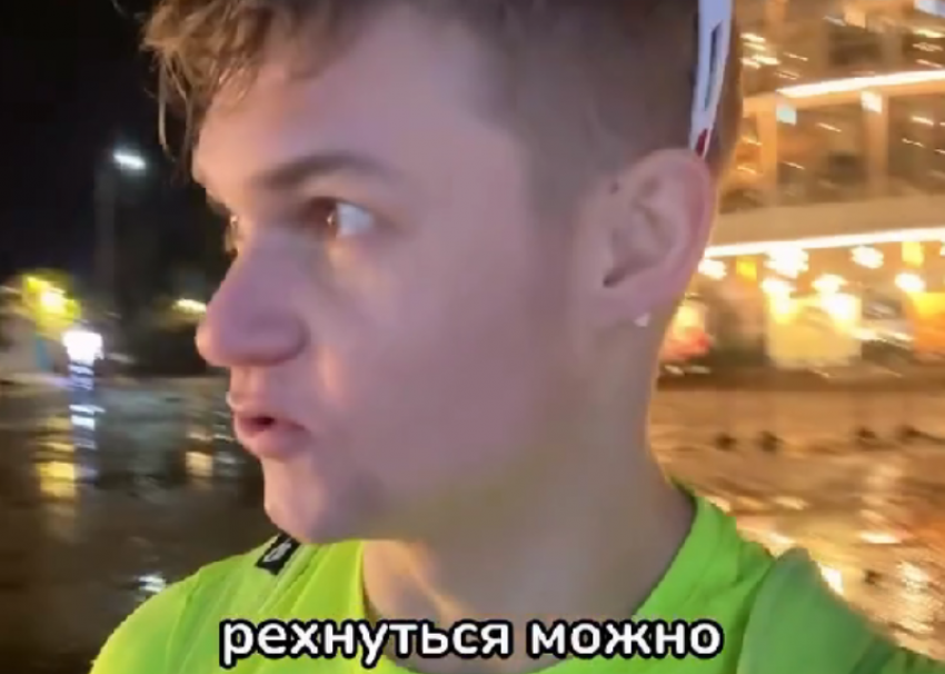 Машины и кафе Сочи поразили блогера из Англии