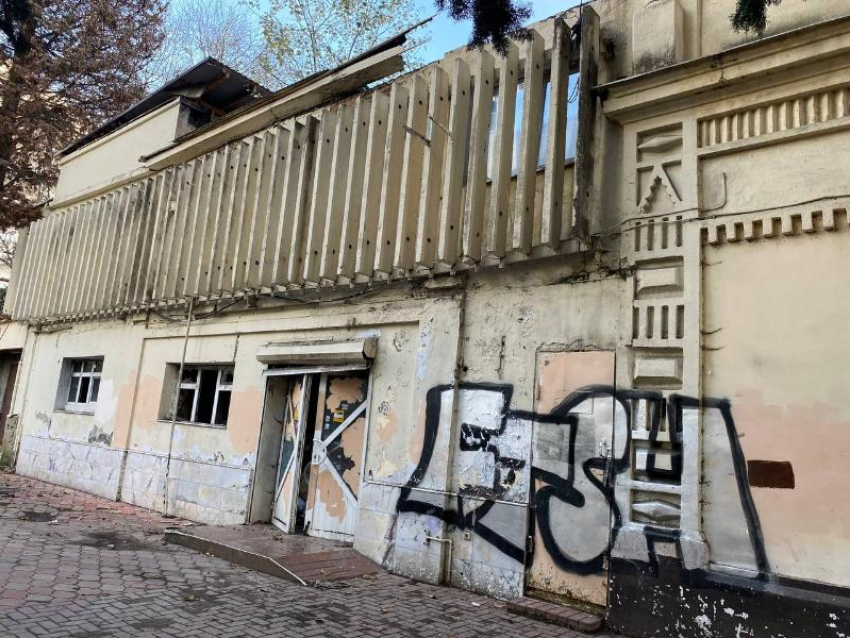  Администрация Краснодарского края хочет лишить мэрию Сочи исторического здания