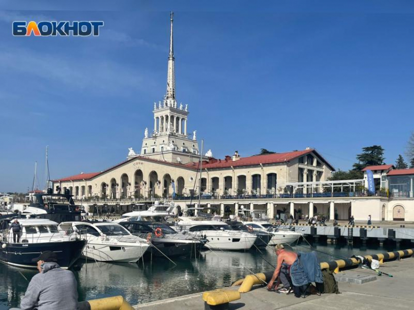 Несмотря на несогласие губернатора Кондратьева, завтра отправится паром из Турции в Сочи