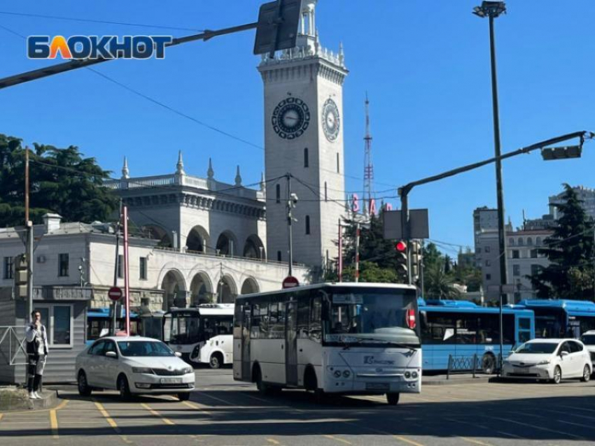 В 75% автобусах Сочи не работают кондиционеры