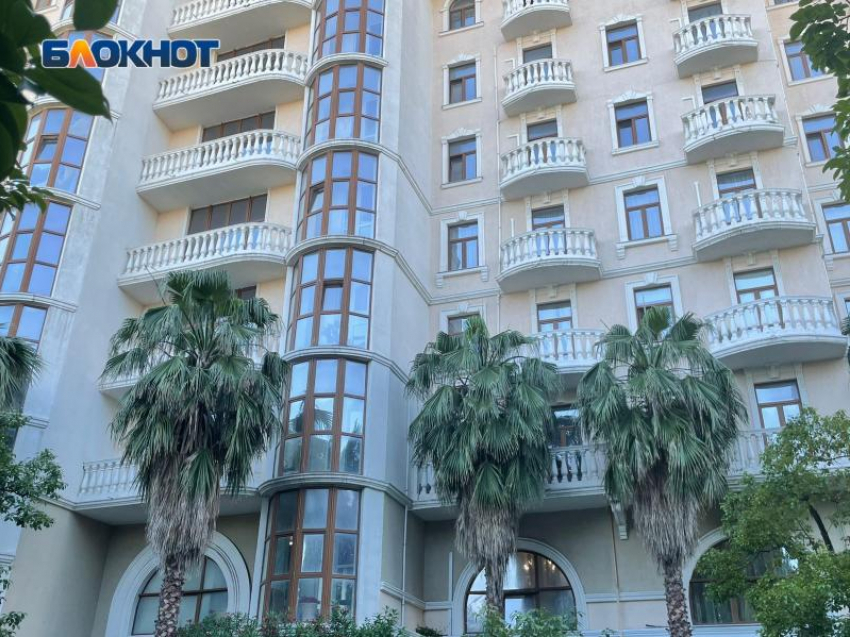 Более 800 квартир в Сочи продают по цене от 1 миллиона за «квадрат»