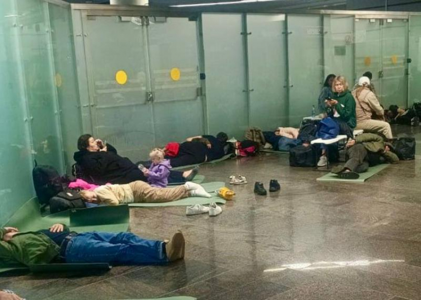  Вылет 26 рейсов задержан в аэропорту Сочи 