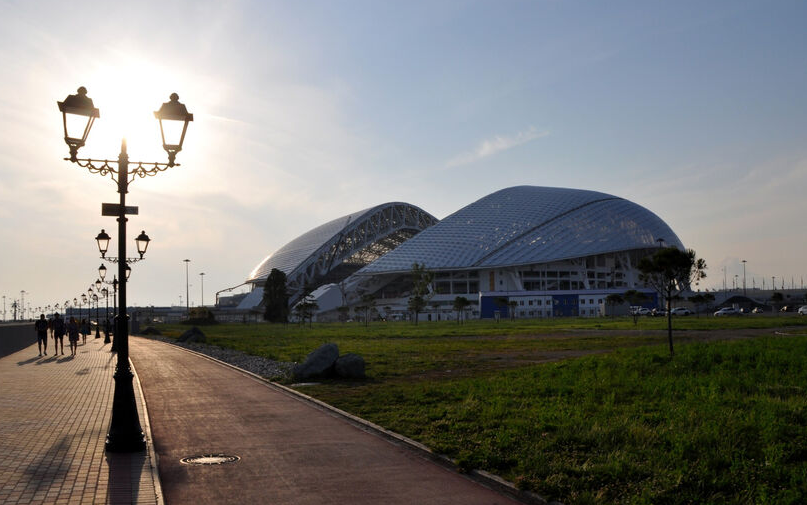 Набережная была построена в 2014 году, во время подготовки к Олимпиаде.png